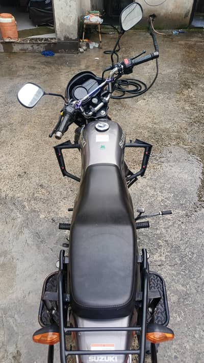 Suzuki 110