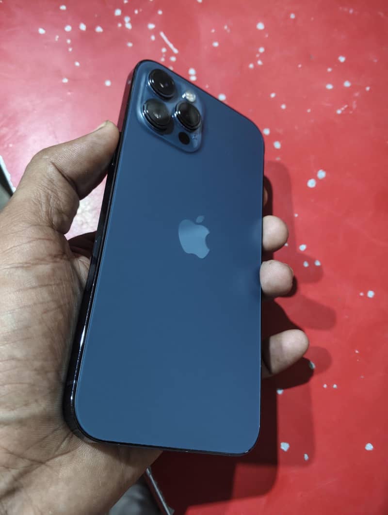 Apple iPhone 12 Pro Max 1