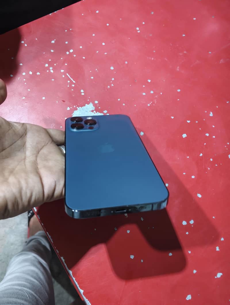 Apple iPhone 12 Pro Max 5