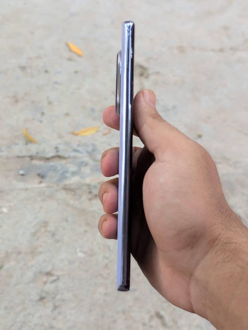Tecno CAMON 30S 1