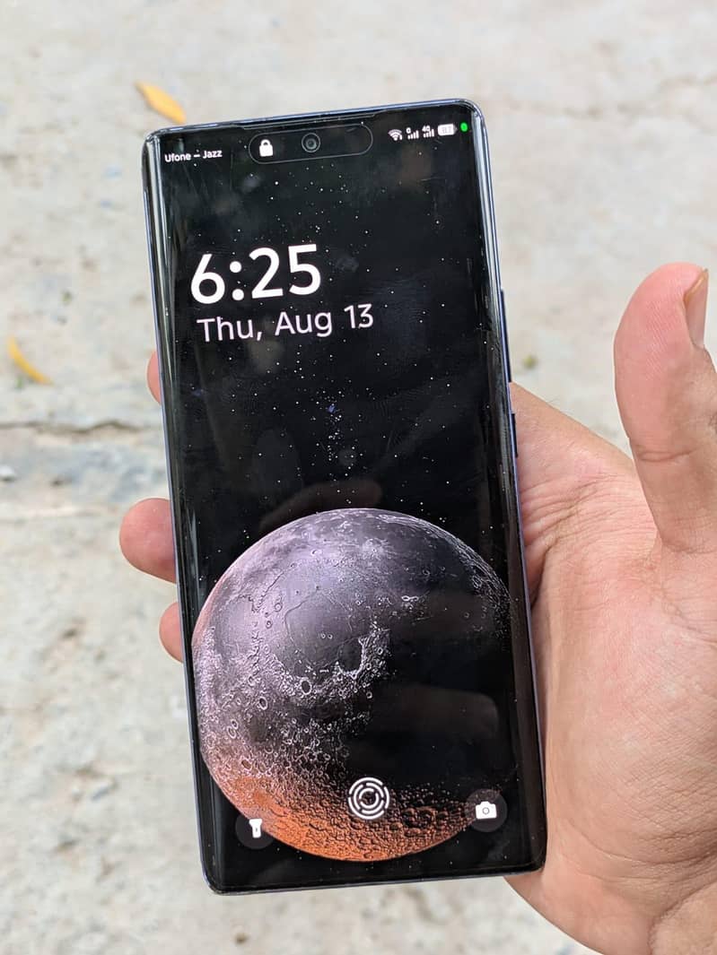 Tecno CAMON 30S 3