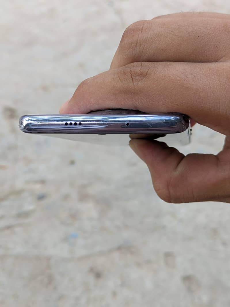 Tecno CAMON 30S 5
