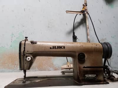 Juki DDL-555 Industrial Sewing Machine with Servo Motor + Table