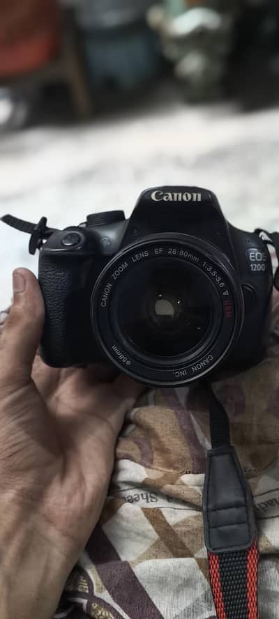 Cannon 1200d With 28-80mm Lenz