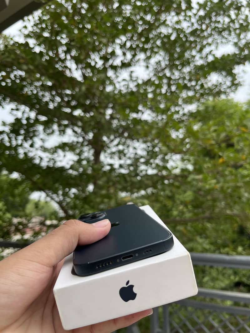 Apple iPhone 14 1