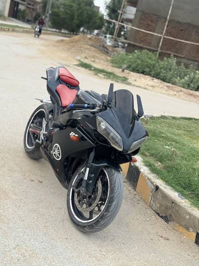 Yamaha r1 2008