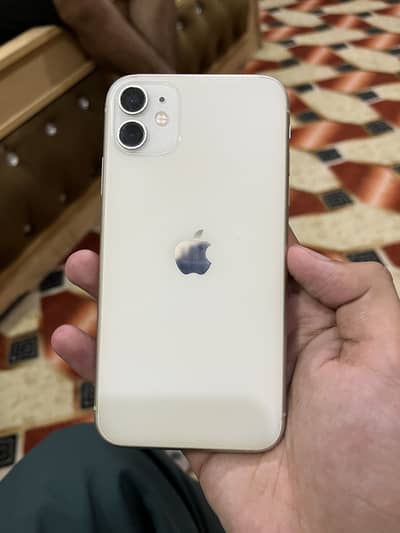Apple iPhone 11