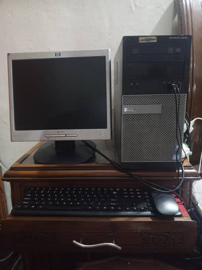 Intel Core i7 Gaming PC | 20GB RAM | 1GB DDR5 GPU | 15" LCD Setup