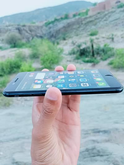 Apple iPhone 7 Plus  PTA Approved /03168824904
