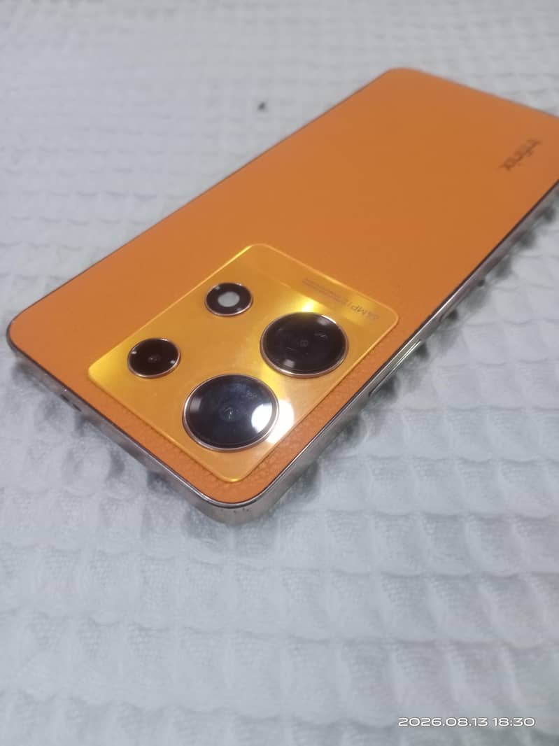 Infinix Note 30 4