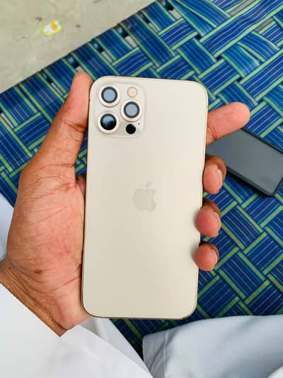 Apple iPhone 12 Pro