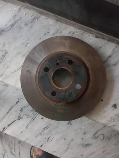 vitz  brake tawa 1x genuine qabli in excellent condition