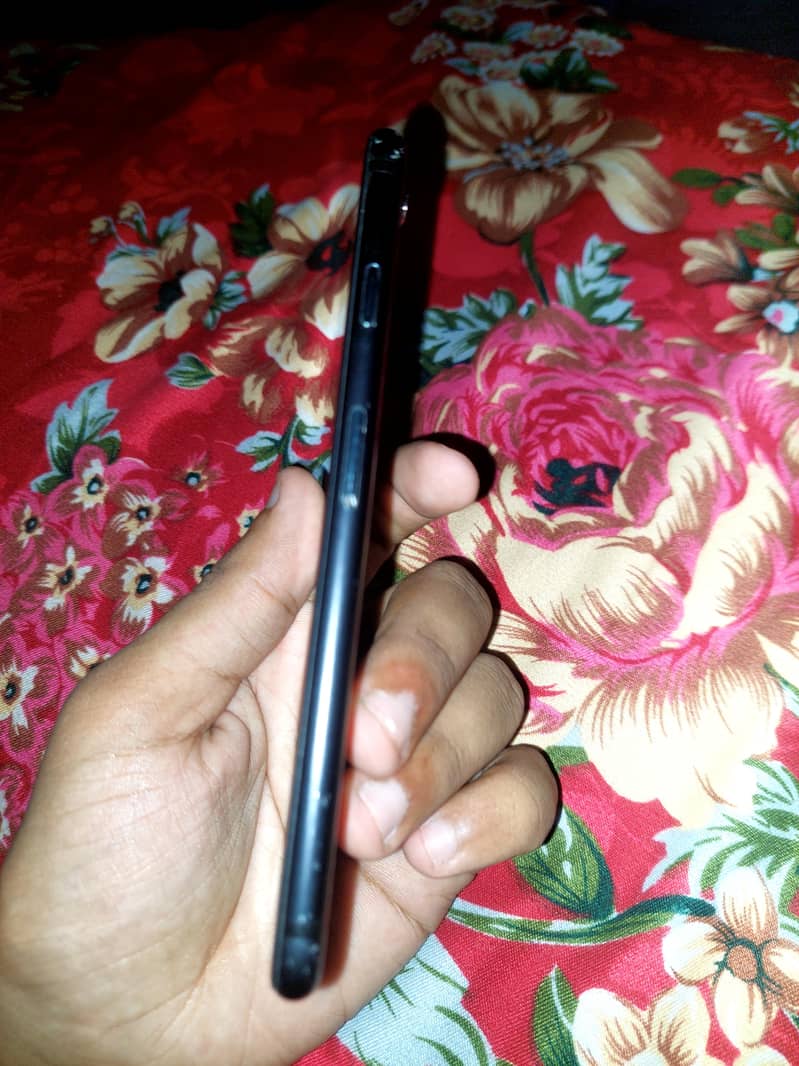 Apple iPhone 7 2