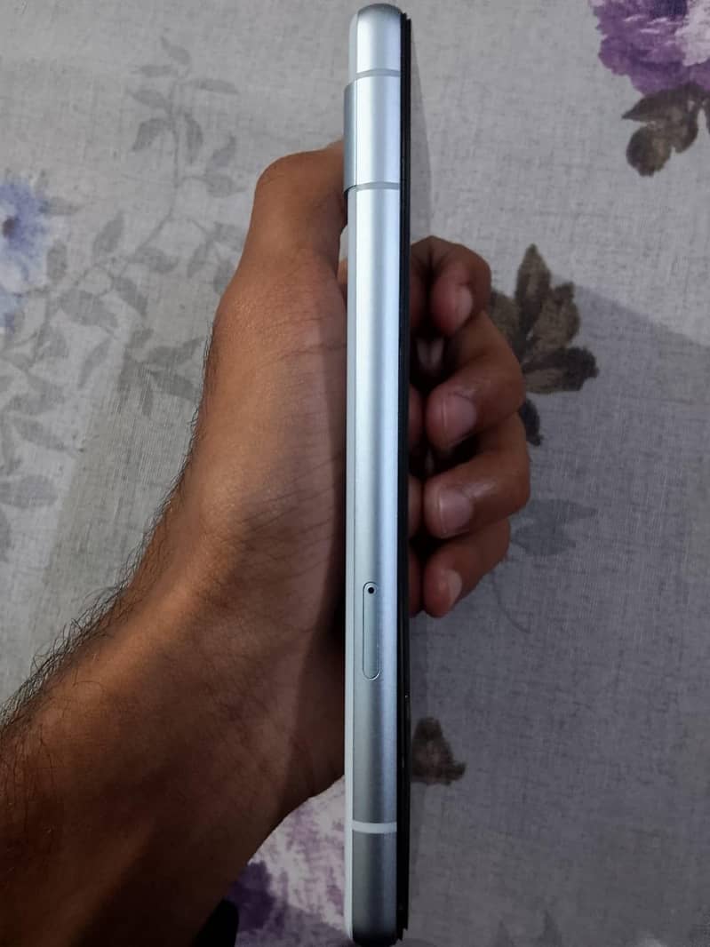 Google Pixel 7a 3