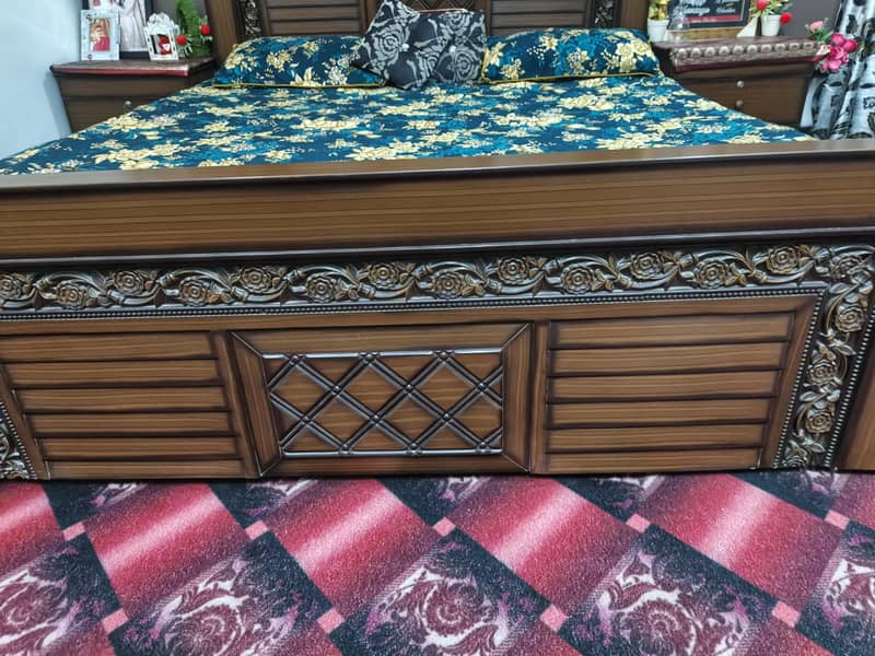 Bed with Dressing 1