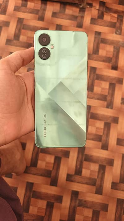 Tecno Camon 19      6-128 box ka sath