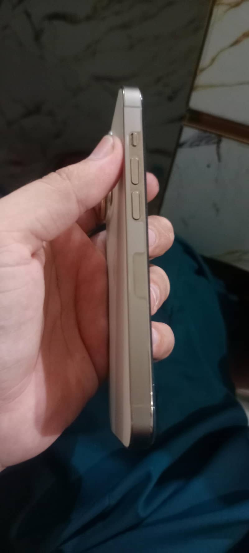 Apple iPhone 14 Pro 2