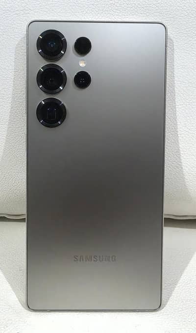 Samsung Mobile S25 Ultra