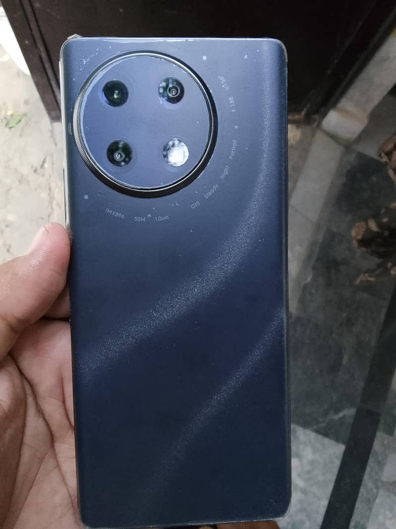 Tecno CAMON 30S 5