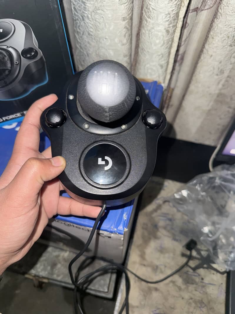 Logitech G29 driving force 8