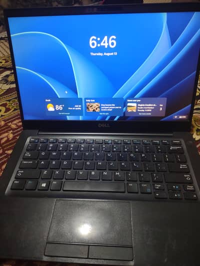 Selling my Dell Latitude 7290 Core i5 8th gen