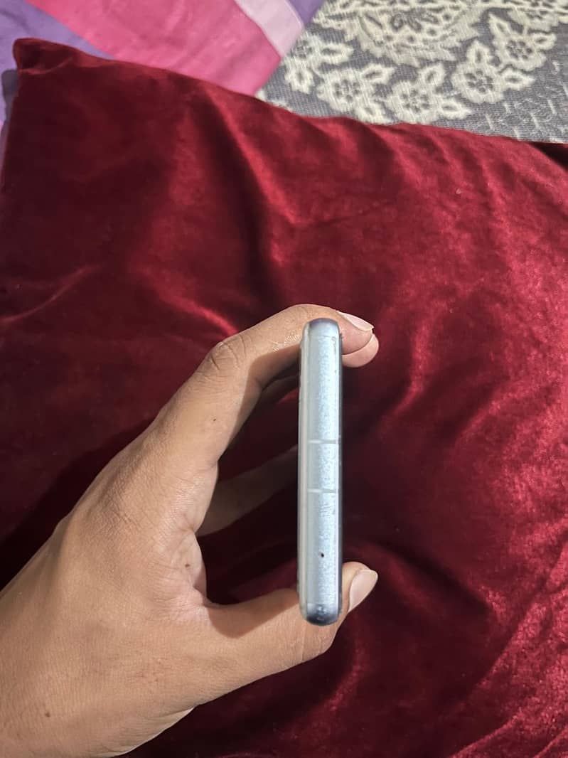 Google Pixel 7a 2