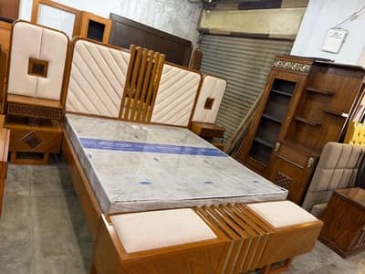 wooden bed set