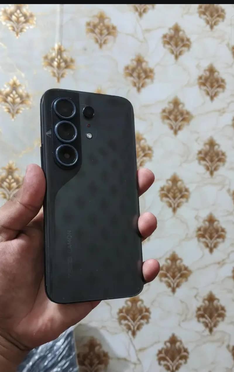 Tecno Camon 50 pro 2