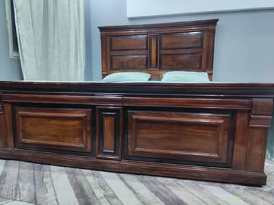 Premium King Size Bed (double bed) with Premium Mattress – Almost New