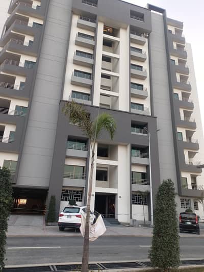 10 MARLA 3 BEDROOM APARTMENT AVAILABLE FOR SALE