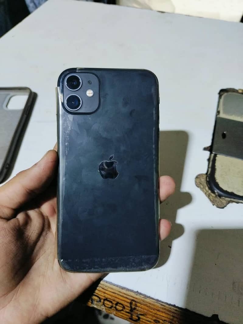 Apple iPhone 11 2