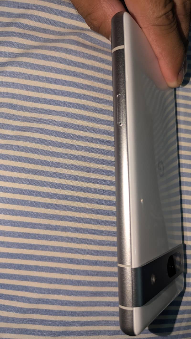 Google Pixel 7a 6