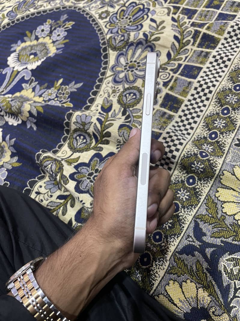 Apple iPhone 14 plus 2