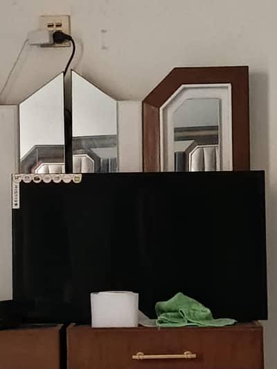 ecostar lcd tv