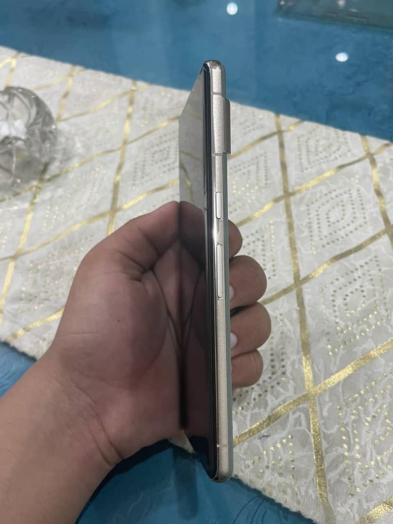 Google Pixel 7 Pro 2