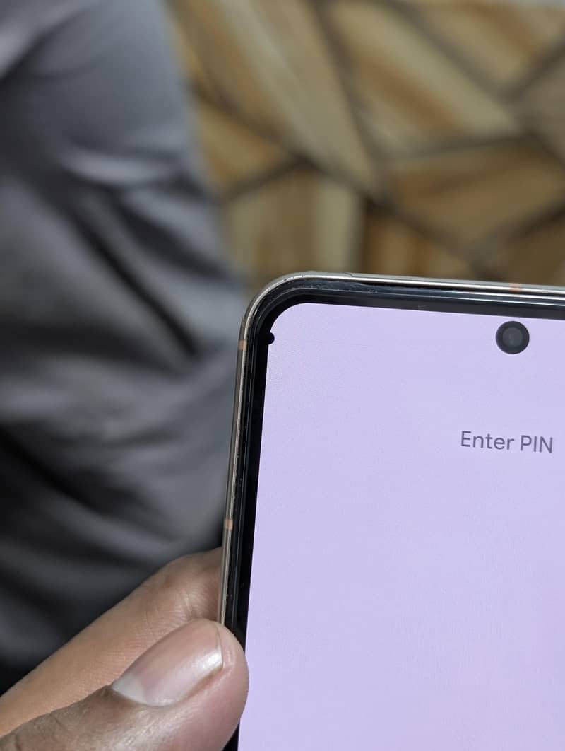 Google Pixel 8 5