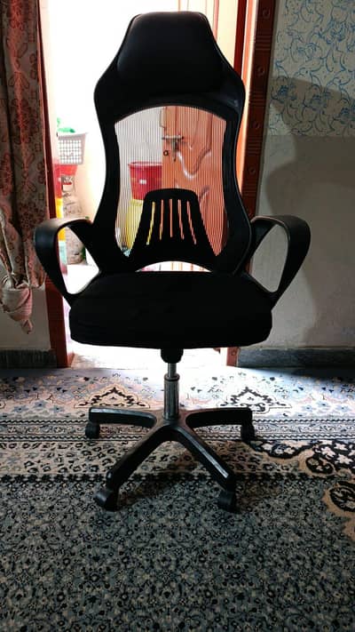 new chair use ni hoyi  contact. 03327118874