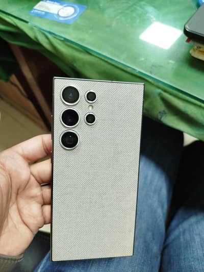 S24 Ultra Titanium Black 12/256GB Non PTA in 3 Month warranty