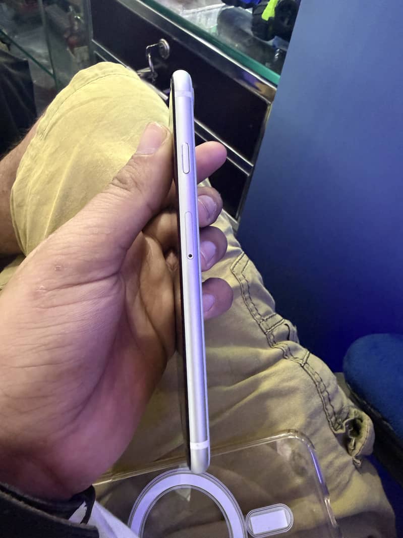 iphone se 2nd generation 4