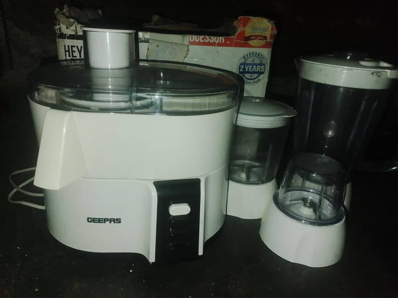 geepas food processor 2