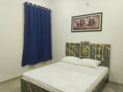 independent room available in shared apartment for male / female
