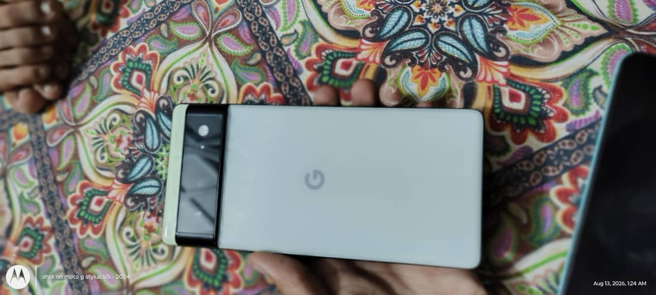 Pixel 6 3