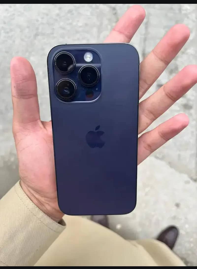 Apple iPhone 14 Pro 0