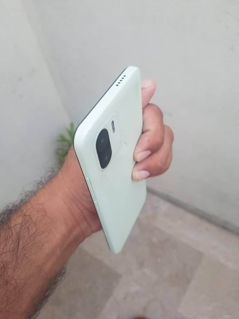 Redmi A2+ 0