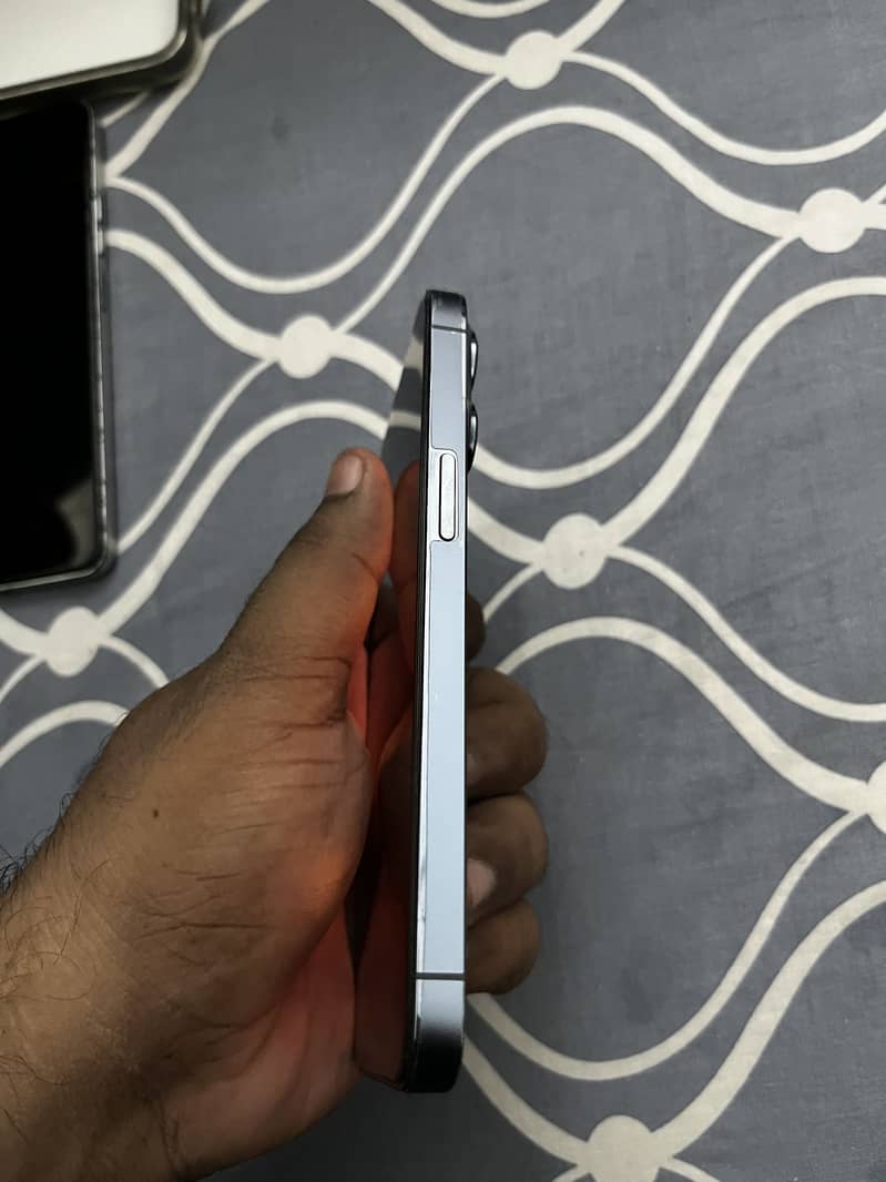 Apple iPhone 13 Pro 7