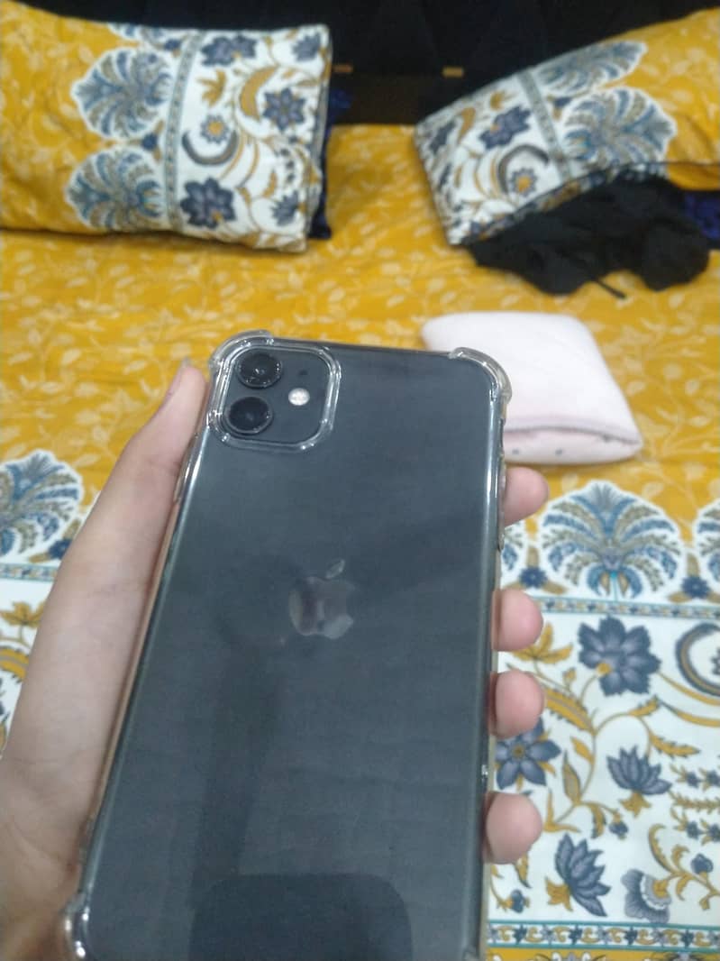 Apple iPhone 11 0