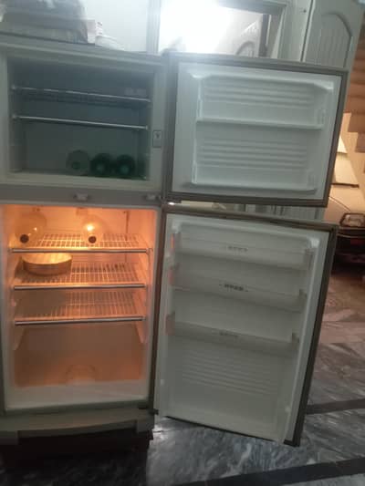 Dawlance refrigerator