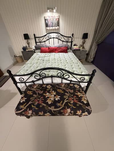 Iron bed