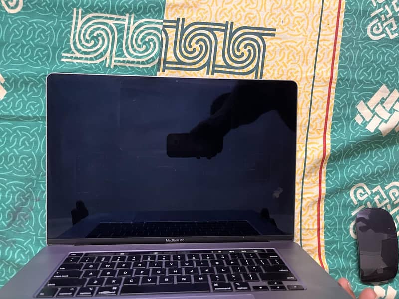 Macbook Pro 2019 11