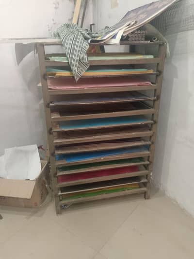 Counters Racks for Urgent Sale